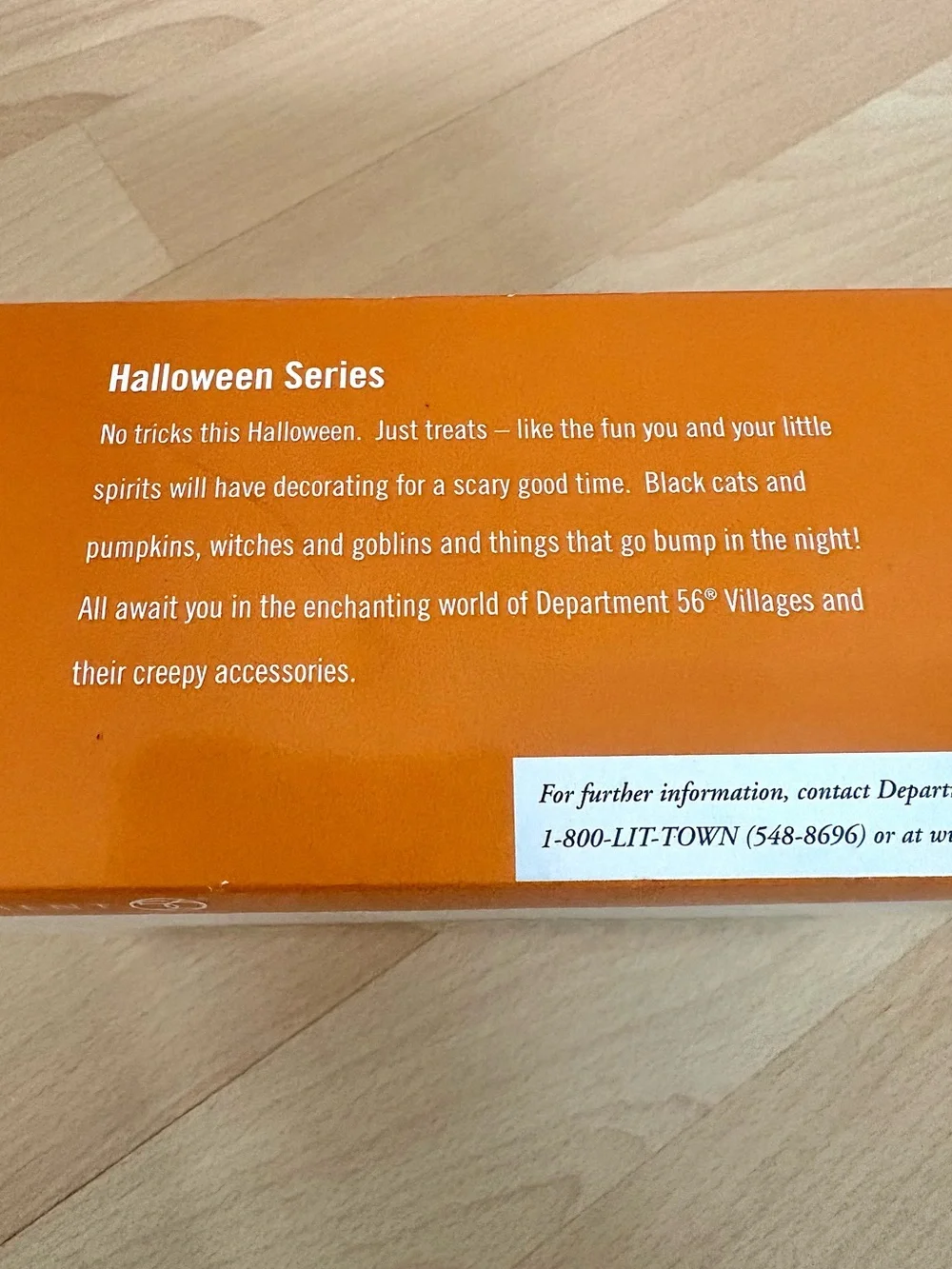 Department 56 Halloween Village Accessories Decorating Set Pumpkin Skulls Broom